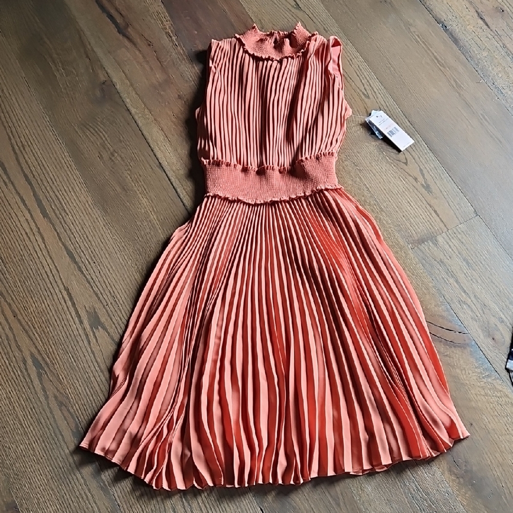 NWT Nanette Lepore Pleated Dress Size 2 Terracotta